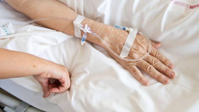 Cao huyết áp có nên truyền dịch không